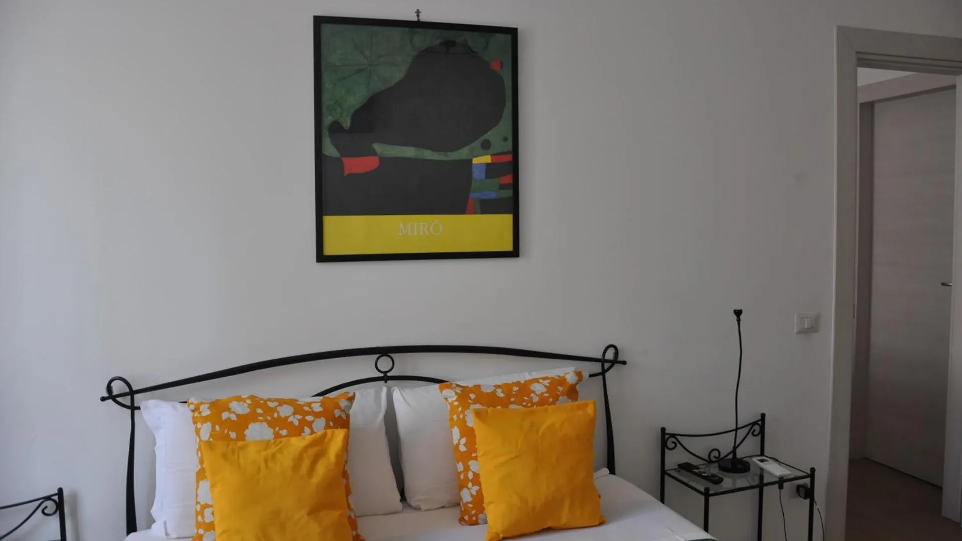 Orange Doria Al Vaticano Apartment Rome